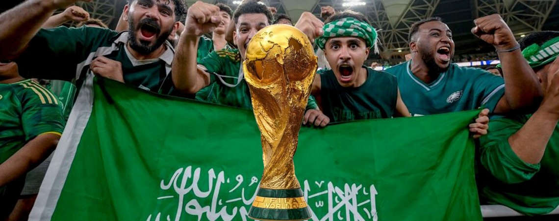 دعوة الطلاب لحضور مباريات المنتخب السعودي في مقر الملحقية